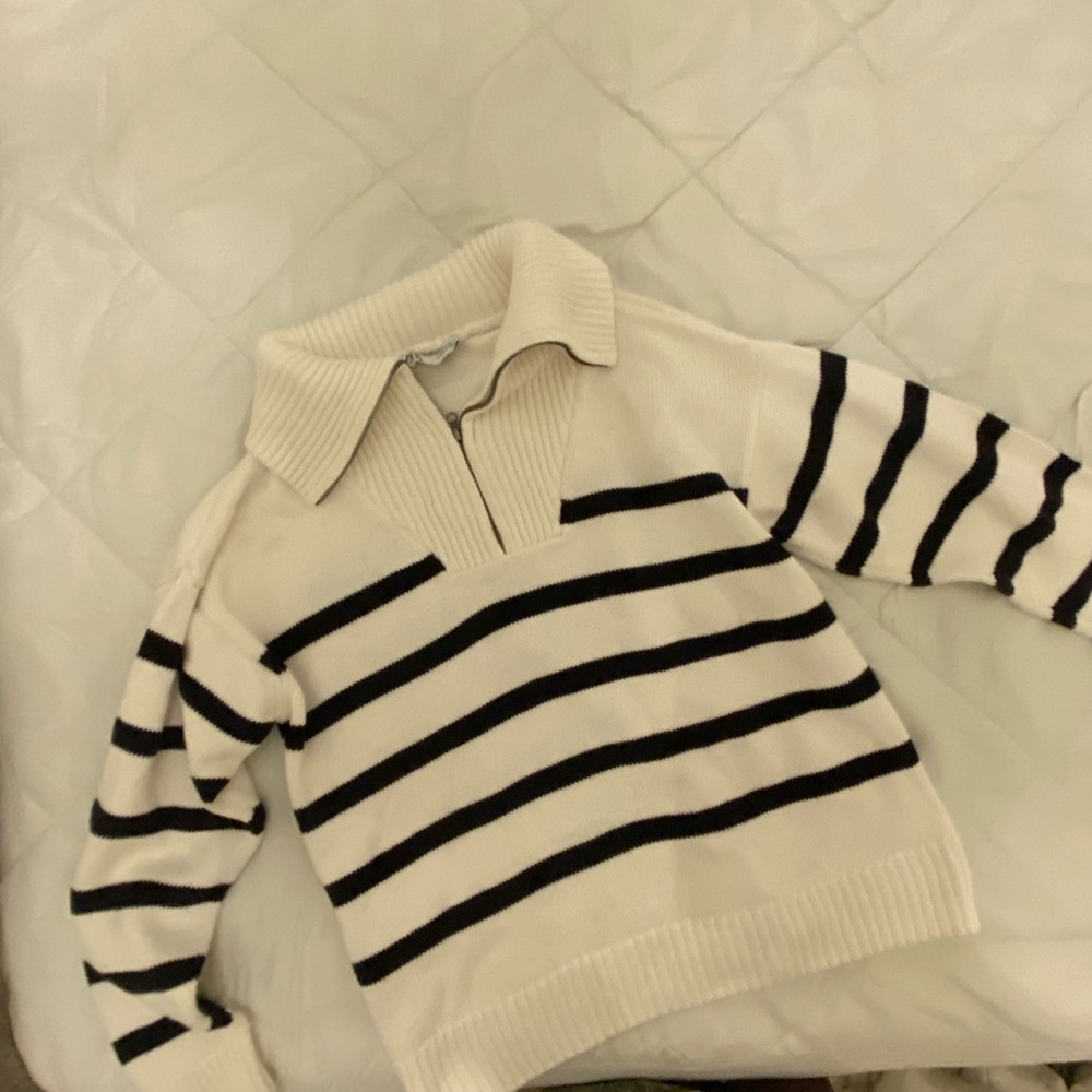 Zara Cream and Black Striped Sweater